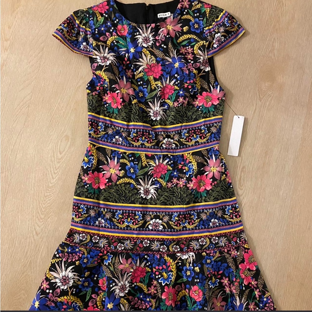 Alice + Olivia Multicolor Floral Dress - size 2